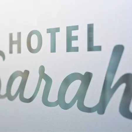 Sarah 3*