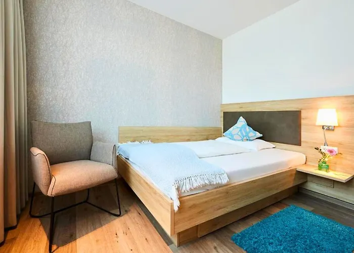 Sarah 3* Heinsberg (North Rhine-Westphalia)