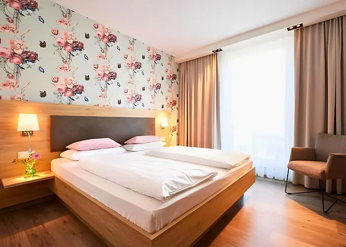 Sarah 3* Heinsberg (North Rhine-Westphalia)